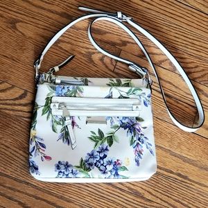 Dana Buchman| Floral Crossbody